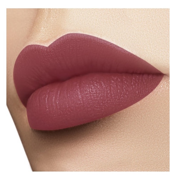 NEW F.A.R.A.H. Matte Liquid Lipsticks in Farah AND Tiffany 2.8 ml 0.1 fl. oz. - Picture 3 of 9
